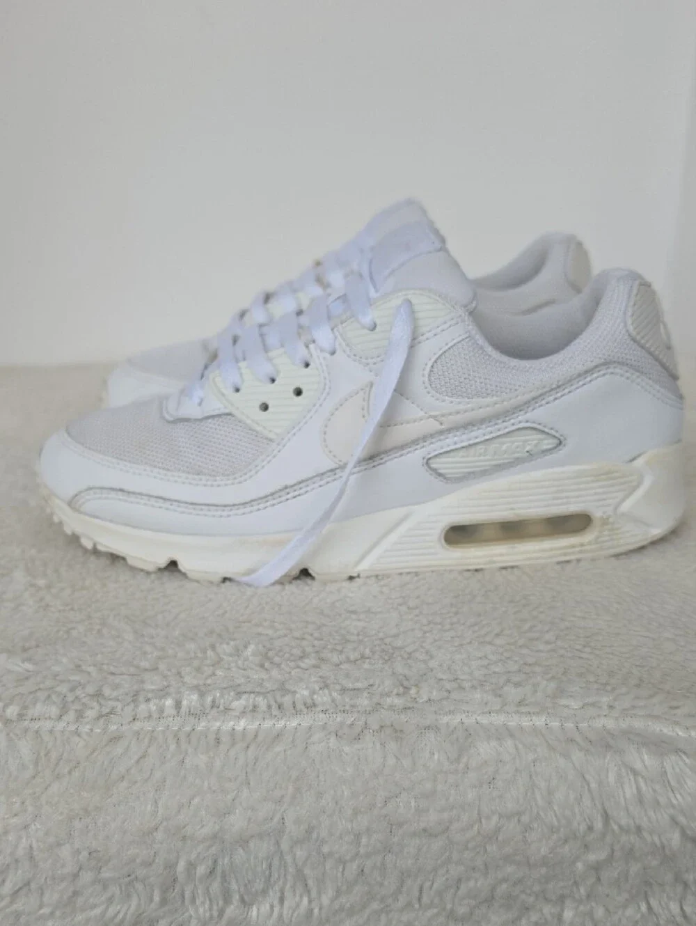 Nike Air Max 90 Triple White Sneakers Men's Size 9 CN8490-100
